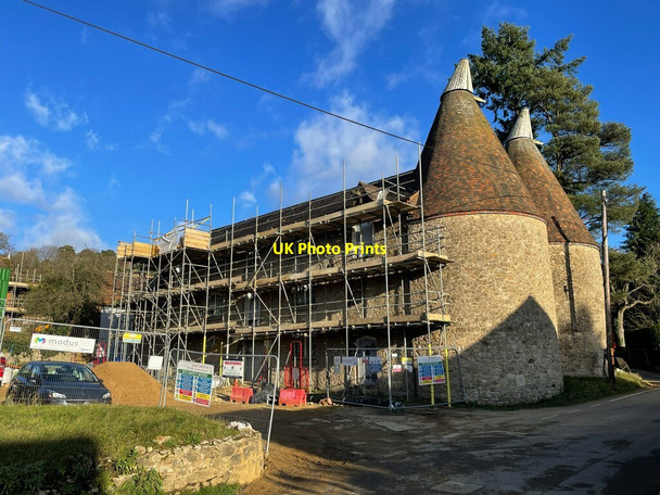 Photo 6"x4" Oast House at Foxbury Farm, Stone Street Bitchet Green c2021