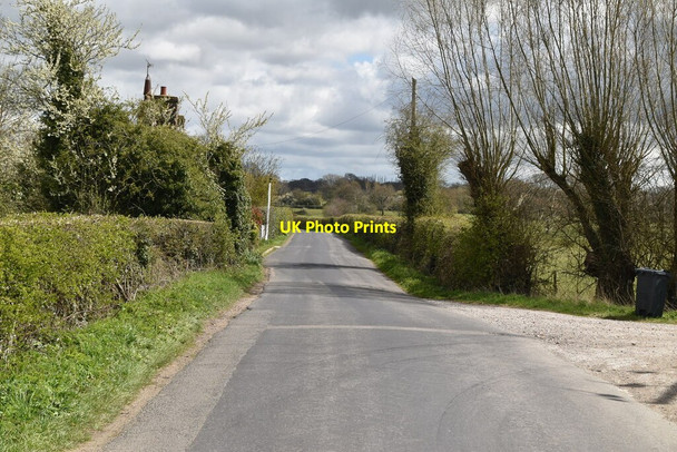 Photo 6"x4" Wittersham Rd Potman's Heath c2021