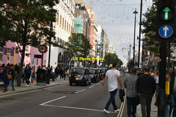 Photo 6"x4" Oxford St Westminster c2021