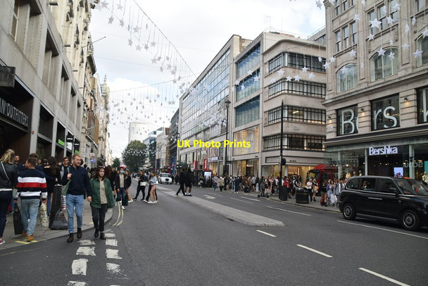 Photo 6"x4" Oxford St London c2021