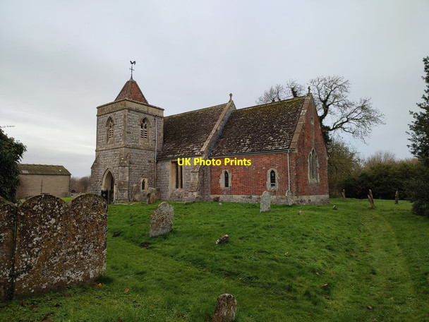 Photo 6"x4" St Nicholas Church Berwick Bassett c2021
