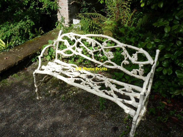 Photo 6"x4" Ornate bench Bangor\/SH5771 c2014