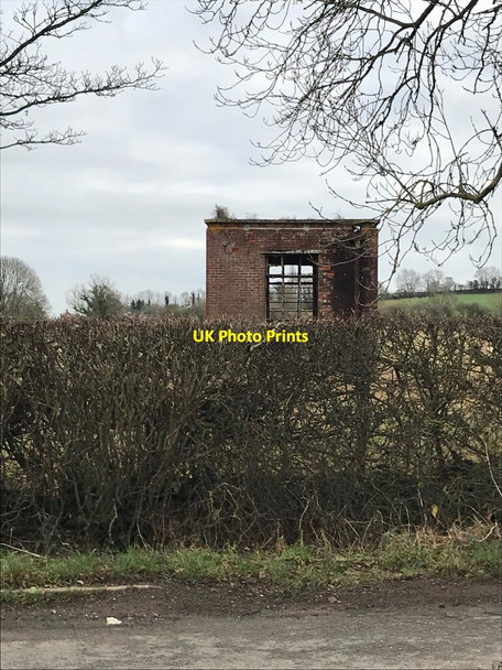Photo 6"x4" Disused building Upper Weedon c2021