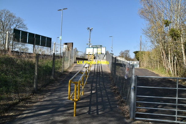 Photo 6"x4" Godstone Station South Godstone c2021 P1