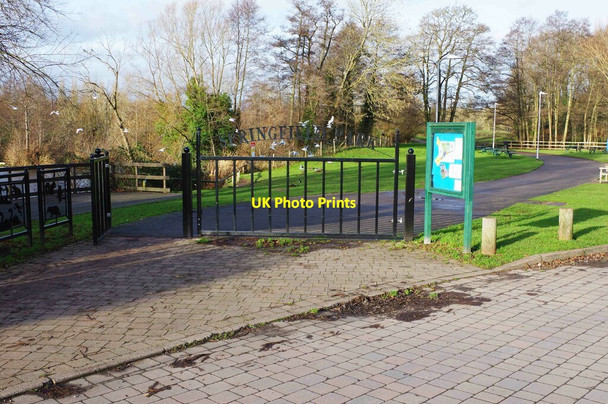 Photo 6"x4" New entrance gates, Springfield Park, Kidderminster, Worcs Kidderminster c2021