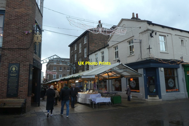Photo 6"x4" Market stalls on jubbergate York\/SE5951 c2021