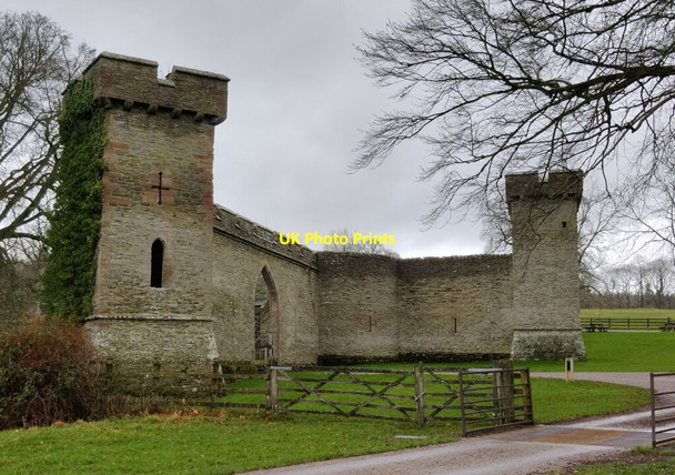 Photo 6"x4" The Gothic Arch at Croft Castle Croft\/SO4565 c2022