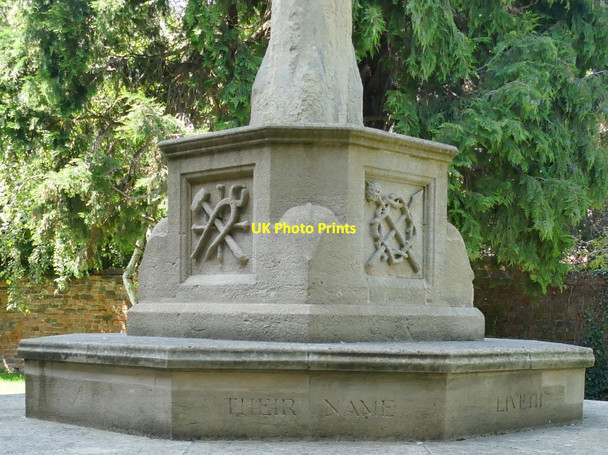 Photo 6"x4" St Mary Magdalene, Taunton - external war memorial (detail) Taunton\/ST2324 c2021