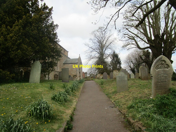 Photo 6"x4" Churchyard path, Naseby Naseby c2021
