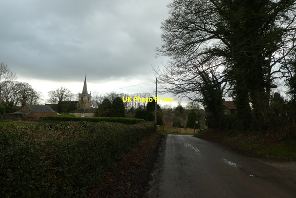 Photo 6"x4" Entering Ledsham on New Road Ledsham\/SE4529 c2022