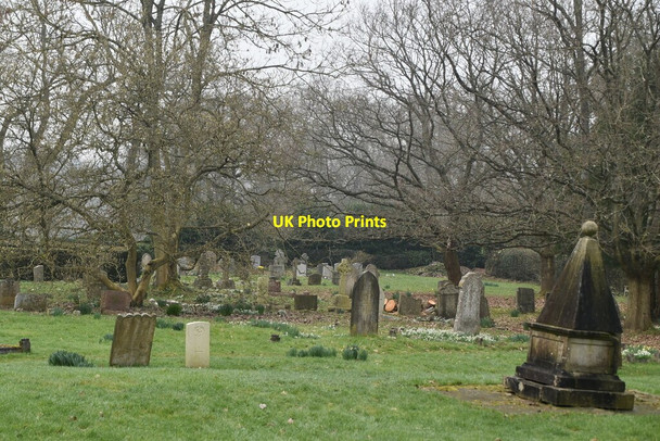 Photo 6"x4" Graveyard, St Katharine's Knockholt c2021 P1