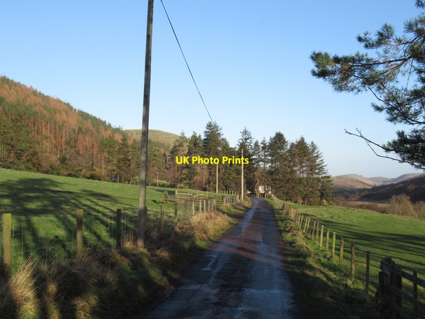 Photo 6"x4" Road, College Valley Loft Hill\/NT8725 c2022