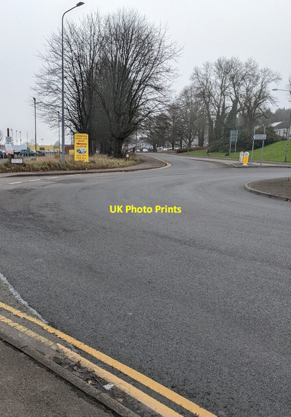 Photo 6"x4" Bend in Llantarnam Road, Cwmbran Cwmbran\/Cwmbr\u00e2n c2021