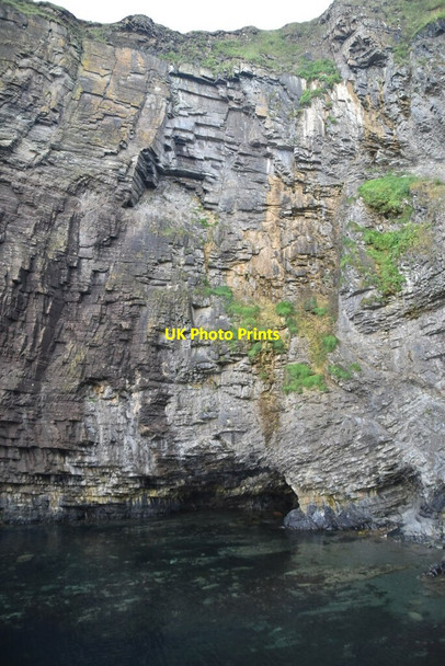 Photo 6"x4" Cliffs and caves, Whale Geo Ulbster c2021