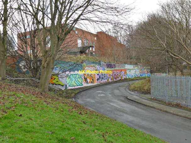 Photo 6"x4" Mural on Ridge Road Leeds\/SE3034 c2022