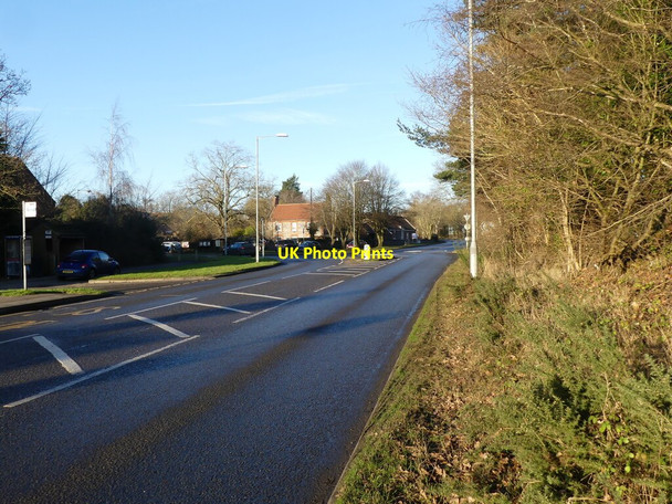 Photo 6"x4" Junction of B1436 and A140 Roughton\/TG2137 c2022