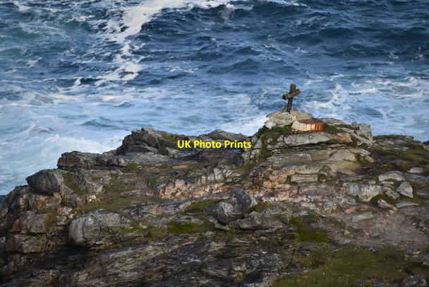 Photo 6"x4" Cross on Headland, Malin Head Ballygorman c2021