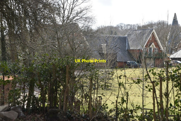Photo 6"x4" Banks Farmhouse Mountfield\/TQ7320 c2021