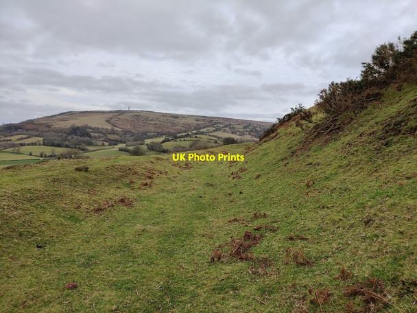 Photo 6"x4" Earthworks at the Nordy Bank Iron Age hillfort Clee St Margaret c2022