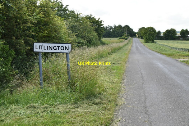 Photo 6"x4" Entering Litlington Abington Pigotts c2021