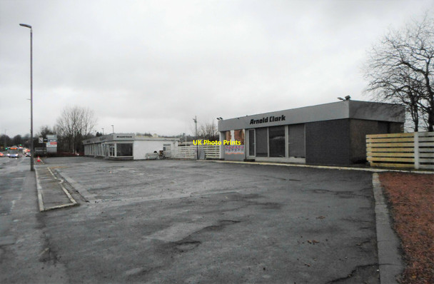 Photo 6"x4" Where have all the cars gone? Milngavie c2022