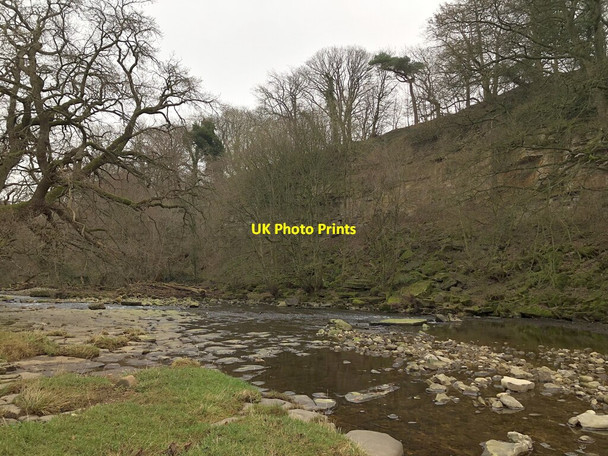 Photo 6"x4" River Cover At Cover Scar Middleham\/SE1287 c2022