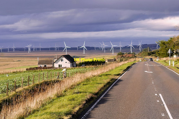 Photo 6"x4" A9 Achavanich, Turbines Ahead Hill of Rangag c2021