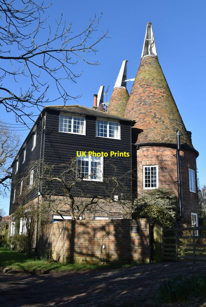 Photo 6"x4" Bainden Oast Capel Cross c2021