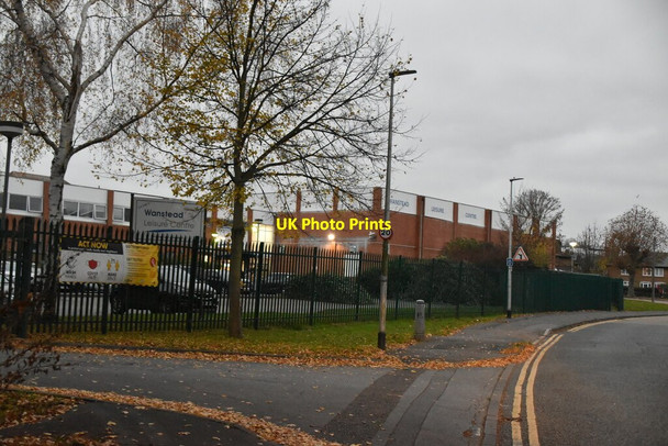 Photo 6"x4" Wanstead Leisure Centre Wanstead c2021