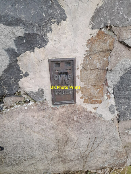Photo 6"x4" Ordnance Survey Flush Bracket (G3025) Llansilin c2022