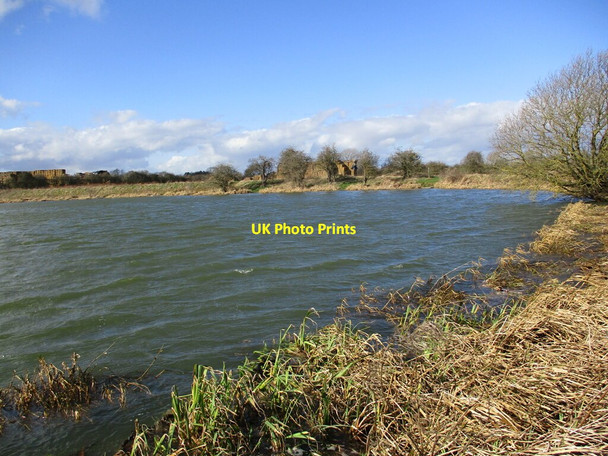 Photo 6"x4" Fishing pond near Market Overton Barrow\/SK8915 c2022