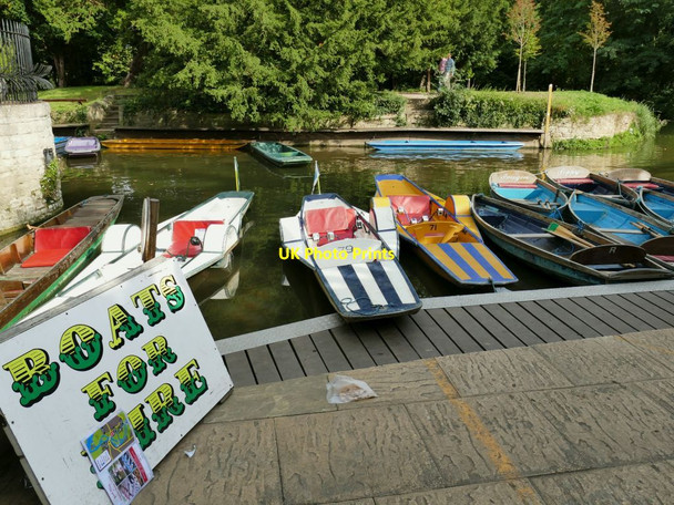 Photo 6"x4" Punts for hire at Magdalen Bridge Oxford\/SP5106 c2021