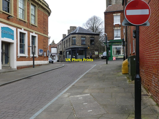 Photo 6"x4" No entry to Oak Street Fakenham c2022