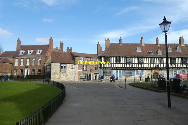 Photo 6"x4" The Queen's Path York\/SE5951 c2022