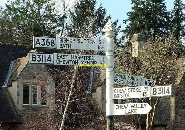 Photo 6"x4" Signpost, West Harptree West Harptree c2022