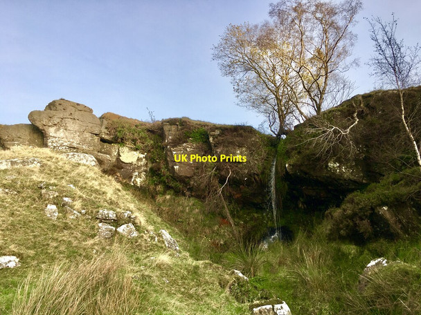 Photo 6"x4" Pretty waterfall on the Holywell Burn Birtley\/NY8778 c2021