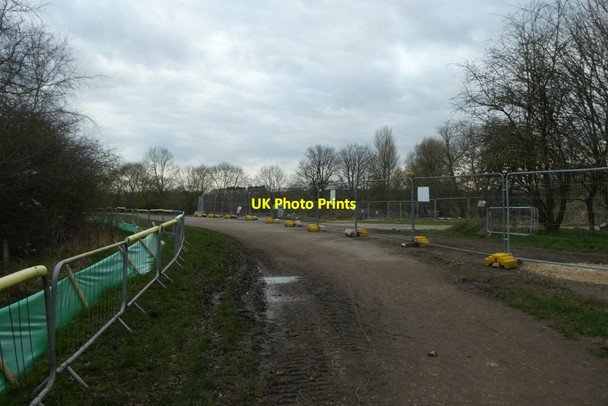 Photo 6"x4" Fences beside the path Nether Poppleton c2022