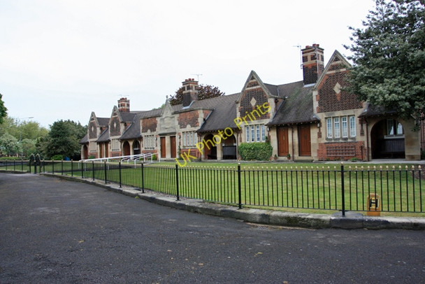 Photo 6"x4" Alms Houses on Pickering Crescent, Hull Hessle\/TA0326 c2009