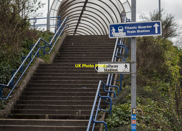 Photo 6"x4" Confusing signs, Belfast Belfast c2022