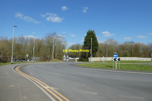 Photo 6"x4" Roundabout near Thorley Lane Davenport Green\/SJ8086 c2022