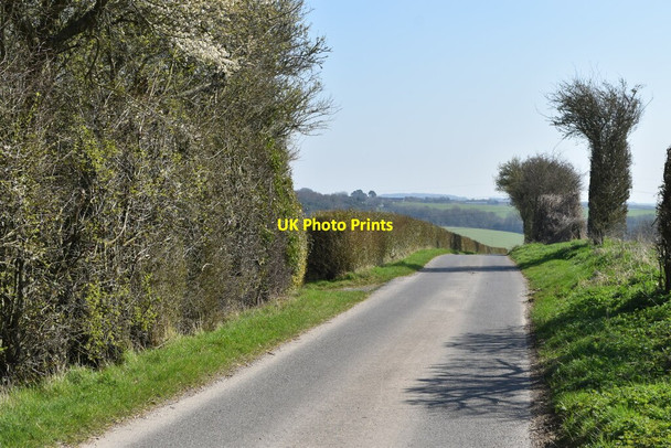 Photo 6"x4" Farm road on Boreland Hill Middle Woodford c2022
