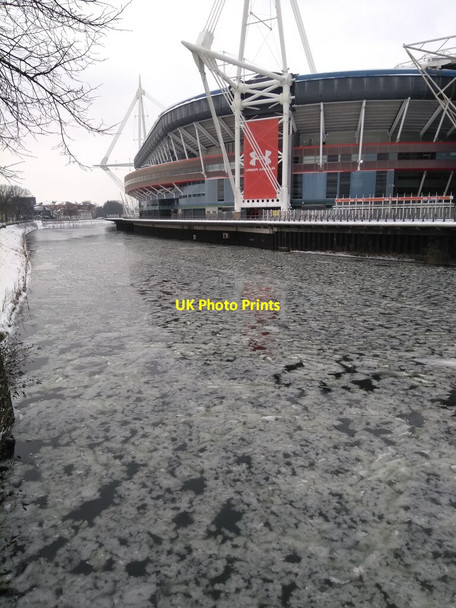 Photo 6"x4" River Taff by Principality Stadium Cardiff\/Caerdydd c2018