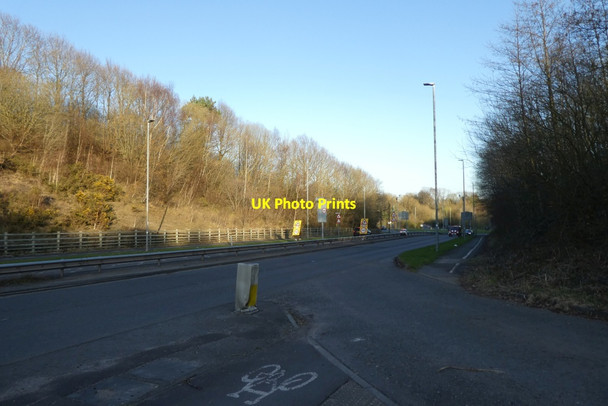 Photo 6"x4" Wilmslow Road near a roundabout Morley\/SJ8282 c2022