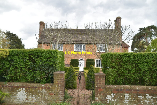 Photo 6"x4" Hobbs Farmhouse Crowhurst Lane End c2021