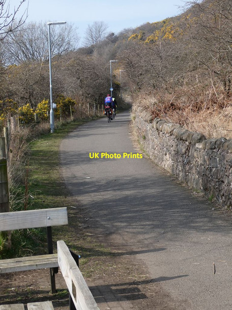 Photo 6"x4" Cyclists on the Fife Coastal Path Hillend\/NT1483 c2022
