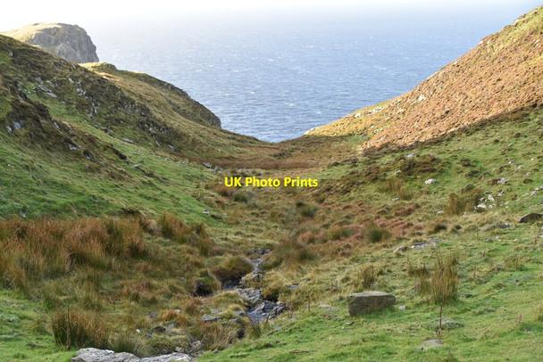 Photo 6"x4" V shaped river valley Carrick\/G5979 c2021