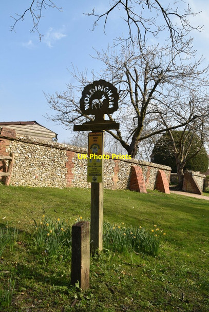 Photo 6"x4" Woldingham Village sign Tyler's Green\/TQ3552 c2021