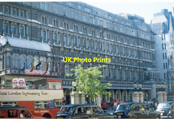 Photo 6"x4" Charing Cross. London c1994
