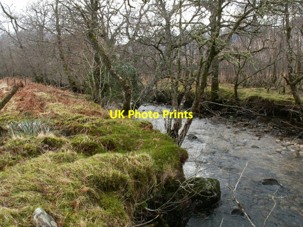 Photo 6"x4" Dubh Lighe Kinlocheil c2006