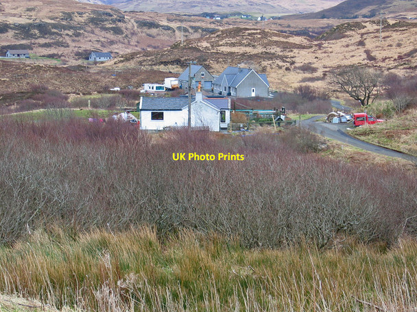 Photo 6"x4" Houses at Fiskavaig Fiskavaig c2006